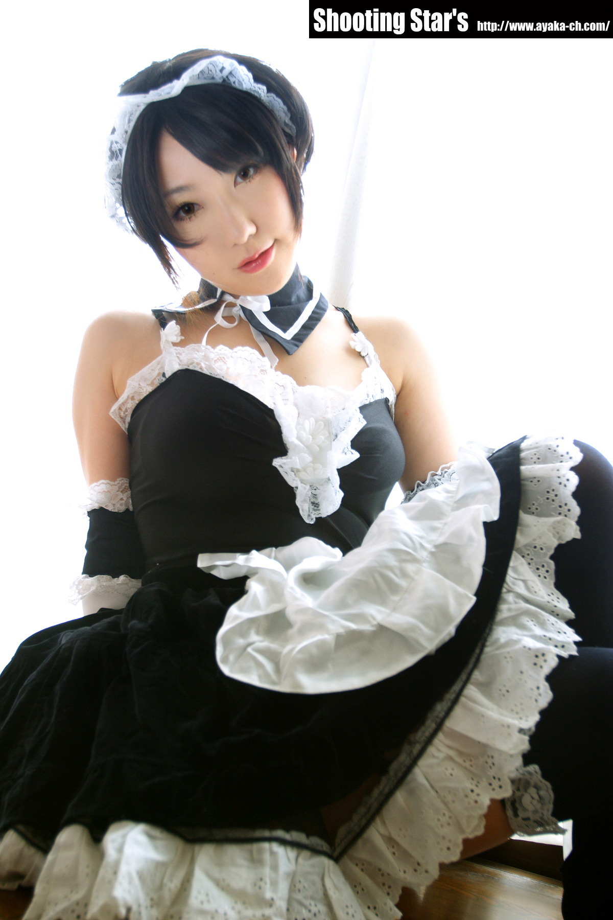 [Cosplay]  Sexy Maid with big boobs 2
